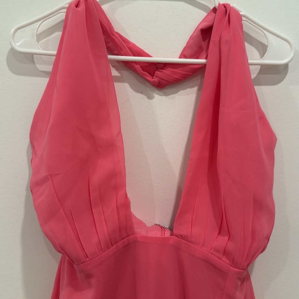 Lulu’s NWT Pink Halter Dress - Picture 5 of 10